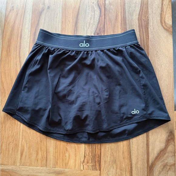 Alo Yoga Match Point tennis skirt - Picture 3 of 5